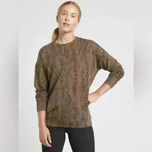 Athleta Studio to Street Splatter  Animal Print Womens Small EUC